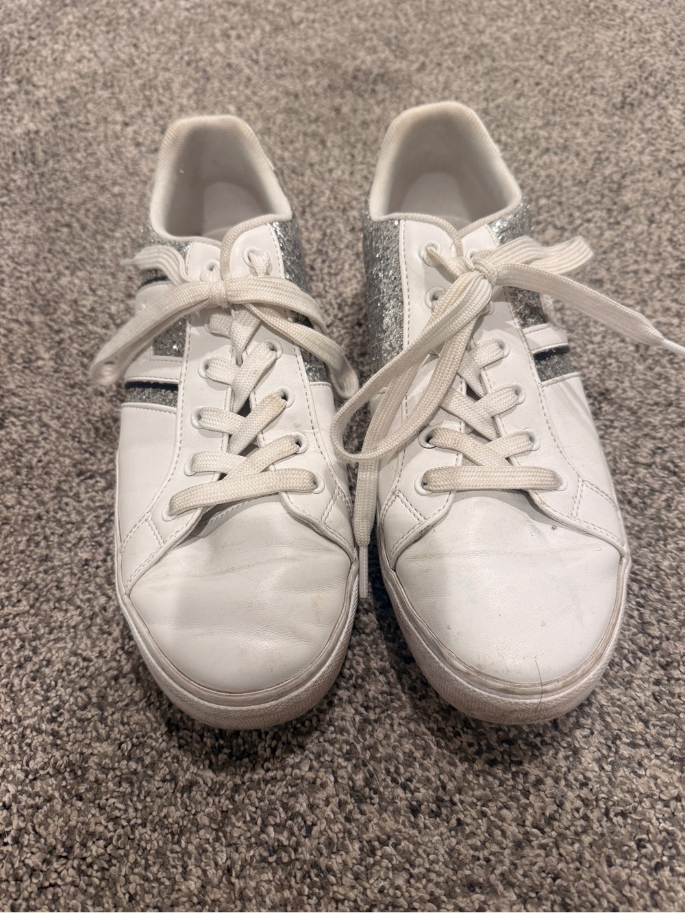 Tommy Hilfiger White Sneakers with sparkleSilver Accent - Classic Casual Trainer